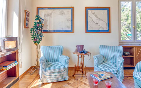 Apartment Mare Bello - Levanto: Room, Blue, Furniture, Property, Interior Design, Turquoise, Aqua, Floor, Living Room, Home