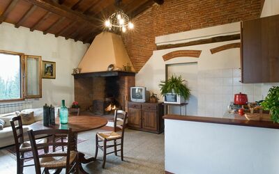 Francesca: Property, Room, Building, Furniture, Interior Design, Countertop, House, Real Estate, Kitchen, Home