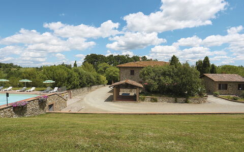 Accommodation:&nbsp;La Carraia (Ter100) 603.4