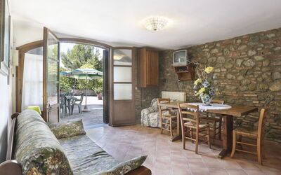 Accommodation:&nbsp;La Carraia (Ter100) 603.4