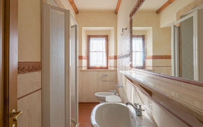 Accommodation:&nbsp;Reggine 604.3