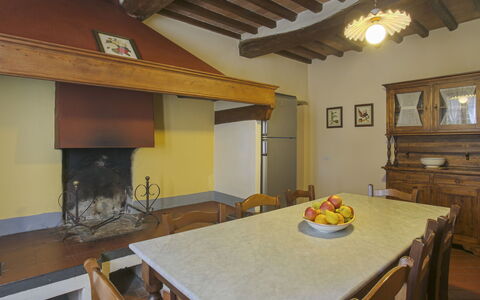 Accommodation:&nbsp;Campiglia 617.6