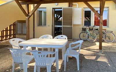 Accommodation:&nbsp;Riviera 1 610.2