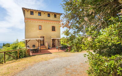 Accommodation:&nbsp;Daino 626.16