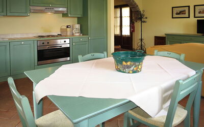 Accommodation:&nbsp;Glicine 601.4