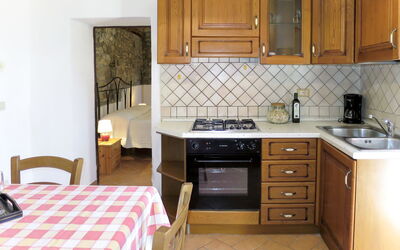 Accommodation:&nbsp;Castagno 649.4