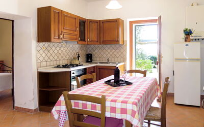 Accommodation:&nbsp;Castagno 649.4