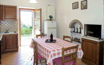 Accommodation:&nbsp;Castagno 649.4