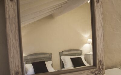 Family Suite Hydro: Mirror, Room, Furniture, Picture Frame, Window, Plaster, Interior Design