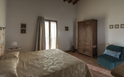 Accommodation:&nbsp;Maghino