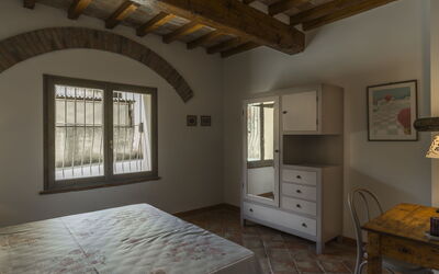 Accommodation:&nbsp;Tito