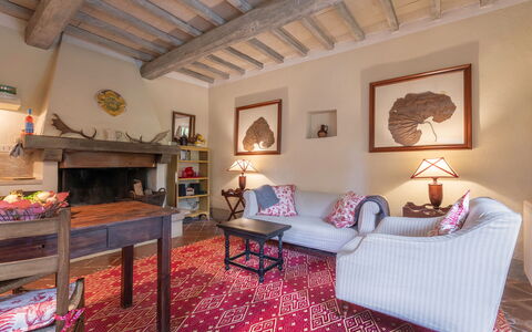 Casa Di Lilli: Furniture, Interior Design, Flooring, Wall, Floor, Wood, Couch, Ceiling, Living Room, Room