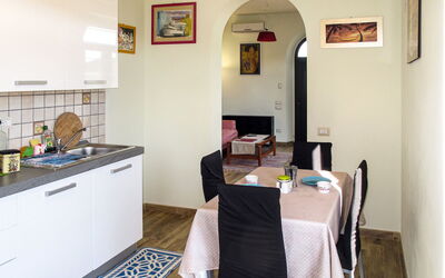 Accommodation:&nbsp;Melissa 695.1