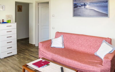 Accommodation:&nbsp;Melissa 695.1