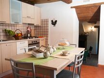 Accommodation:&nbsp;Castagnolo