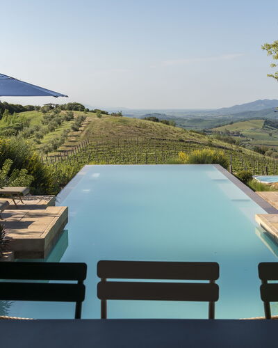 Sequerciani: Swimming Pool, Property, Architecture, Tree, House, Real Estate, Leisure, Building, Vacation, Shade