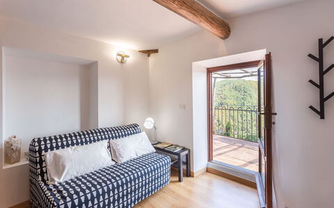 Casa Alice: Bedroom, Room, Property, Furniture, Bed, Ceiling, Interior Design, Floor, Building, House