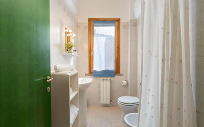 Accommodation:&nbsp;Mughetto