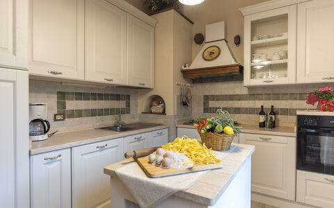 Villa Manuela: Cabinetry, Countertop, Property, Food, Kitchen Appliance, Building, Kitchen, Kitchen Stove, Interior Design, Home Appliance