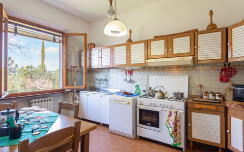 Villa Campiglia: Room, Property, Building, Kitchen, Furniture, Real Estate, House, Interior Design, Cabinetry, Home