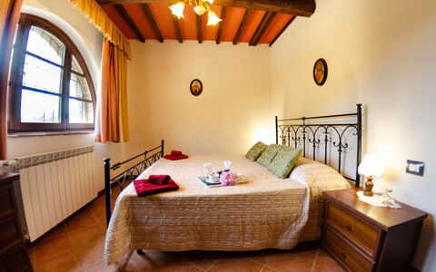 Podere Di Mero Casolare: Furniture, Property, Window, Building, Comfort, Wood, Interior Design, Lighting, Floor