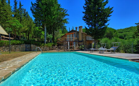 Casa Fioraie: Swimming Pool, Property, Water, Leisure, Natural Landscape, Estate, Real Estate, House, Building, Vacation