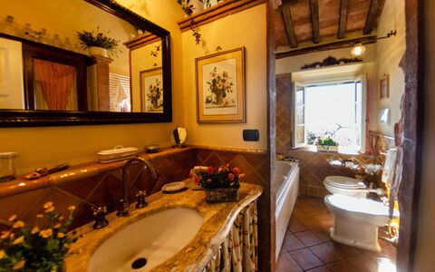 La Casa Del Sole: Room, Property, Bathroom, Interior Design, Building, House, Real Estate, Home, Sink, Furniture