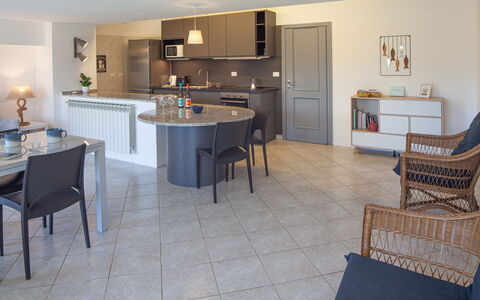 Il Giardino Sul Mare - Levanto: Table, Property, Furniture, Countertop, Cabinetry, Kitchen, Wood, Lighting, Interior Design, Flooring