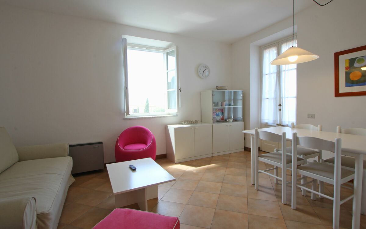 Accommodation:&nbsp;Zefiro