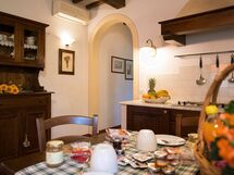 Accommodation:&nbsp;Glicine