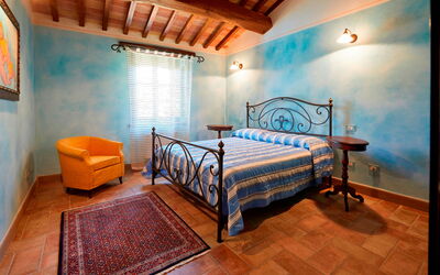 Accommodation:&nbsp;Tormalina