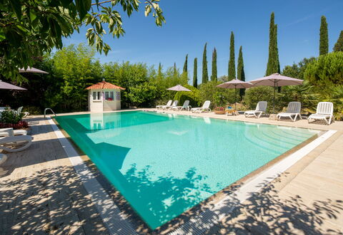 Villa Lorenzana: Water, Plant, Sky, Property, Swimming Pool, Azure, Tree, Building, Body Of Water, Shade