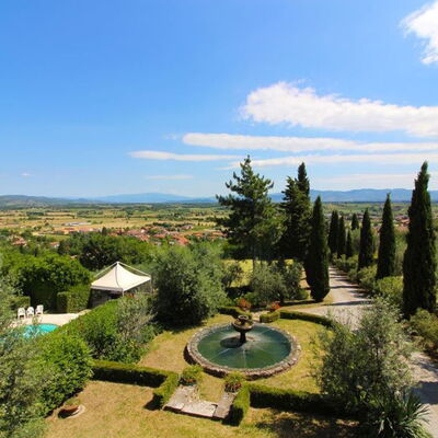 Il Poggiolo: Sky, Cloud, Plant, Tree, Natural Landscape, Botany, Land Lot, Grass, Larch, Landscape