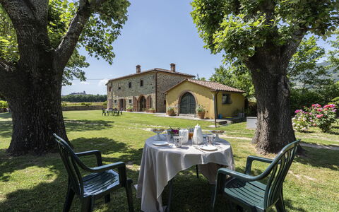 Villa Chio: Plant, Table, Furniture, Property, Sky, Window, Building, Chair, Tree, Shade