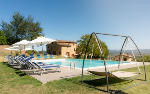 Villa Lugnano: Sky, Water, Shade, Swimming Pool, Outdoor Furniture, Tree, Leisure, Sunlounger, Plant, Real Estate