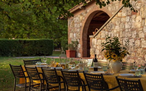 Palazzo Bello: Furniture, Table, Outdoor Furniture, Outdoor Table, Chair, Garden, Restaurant, Shade, Kitchen & Dining Room Table, Backyard