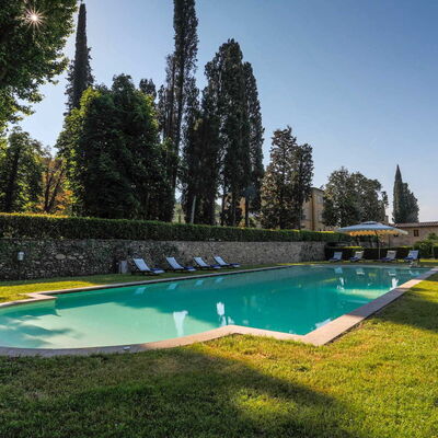 Villa Vaccoli: Water, Sky, Plant, Swimming Pool, Azure, Natural Landscape, Body Of Water, Tree, Grass, Shade