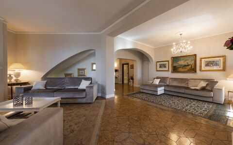 Villa Monteresi: Furniture, Picture Frame, Table, Wood, Interior Design, Lighting, Living Room, Countertop, Floor, Flooring