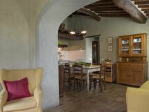 Accommodation:&nbsp;Portico Holiday Home