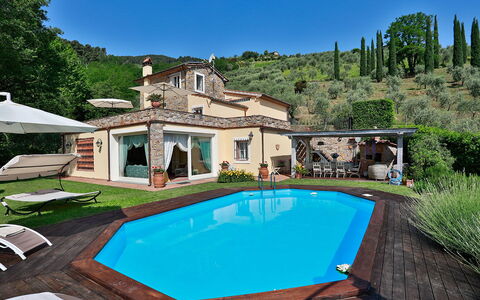 La Quiete: Water, Sky, Plant, Building, Property, Swimming Pool, Nature, Azure, Chair, Tree