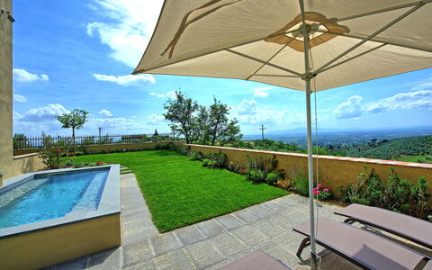 Casa Lionardo: Water, Plant, Sky, Property, Cloud, Blue, Shade, Outdoor Furniture, Umbrella, Tree