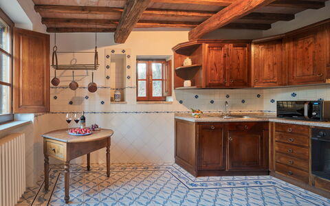 Borgo Al Castello: Cabinetry, Furniture, Countertop, Window, Kitchen, Building, Wood, Interior Design, Kitchen Appliance, Kitchen Stove