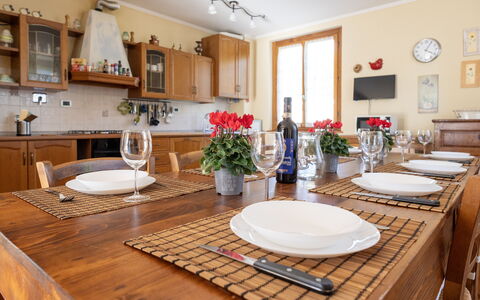 Villino Setteponti: Furniture, Table, Interior Design, Tableware, Wood, Flooring, Dining Room, Kitchen & Dining Room Table, Chair, Room