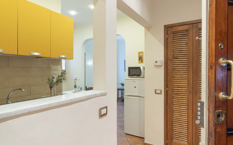 Vintage Apartment in Florence: Cabinetry, Building, Tap, Sink, Countertop, Door, Interior Design, House, Wood