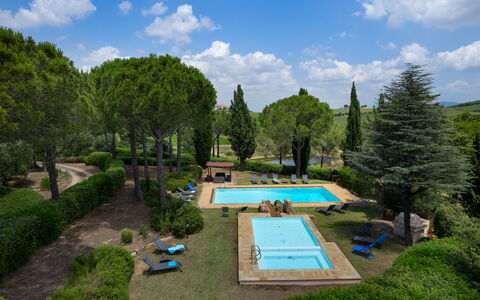 Villa Morellino: Plant, Cloud, Sky, Water, Botany, Tree, Swimming Pool, Land Lot, Grass, Natural Landscape