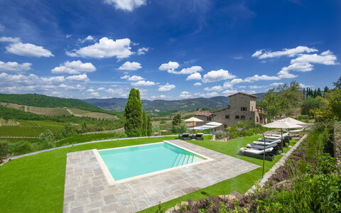 La Torre Di Panzano: Cloud, Sky, Plant, Property, Building, Azure, Natural Landscape, Swimming Pool, Land Lot, Vegetation