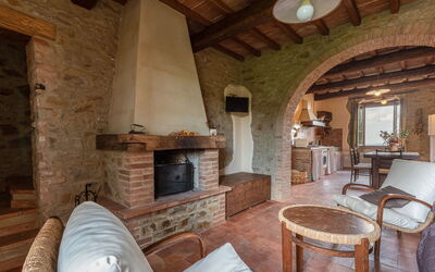 Accommodation:&nbsp;Bandiera 250.3