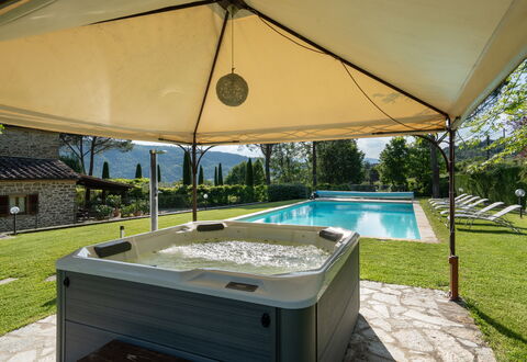 Il Mulino Di Vogognano - Subbiano, Private Pool, J: Plant, Water, Property, Building, Shade, Window, Umbrella, Swimming Pool, Outdoor Furniture, Rectangle