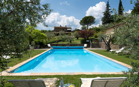 Villa Olivi - Subbiano, Toscana, Pool And Nature: Water, Plant, Sky, Cloud, Property, Swimming Pool, Nature, Azure, Tree, Body Of Water