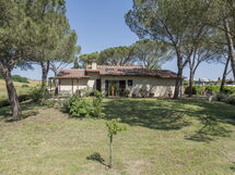 Anita , Holiday Home With Pool, Wifi, Colle Di Val